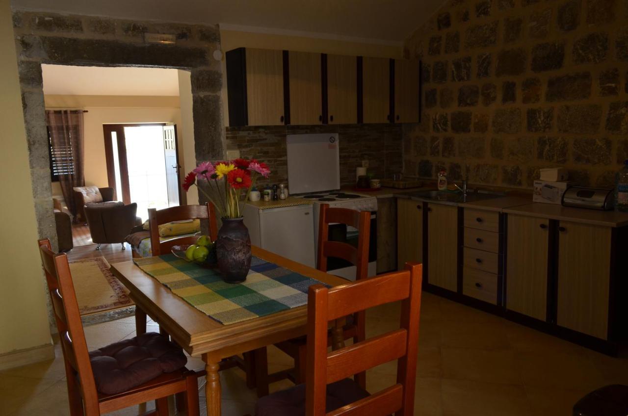 Vila Nikola Bratesici Ngoại thất bức ảnh