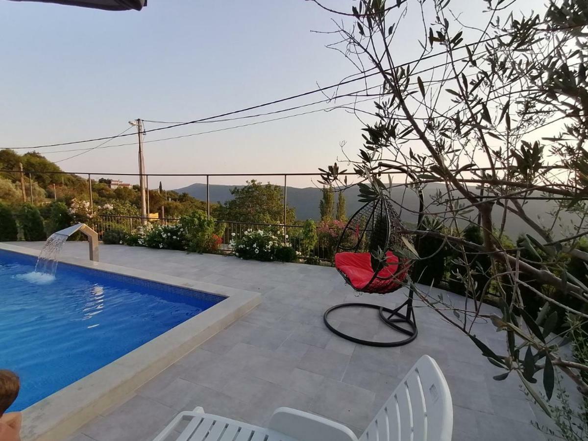 Vila Nikola Bratesici Ngoại thất bức ảnh